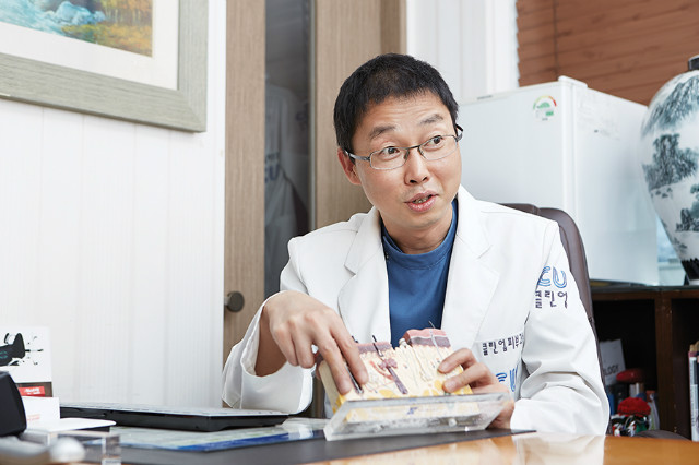 삼성점 김희중 원장님.jpg